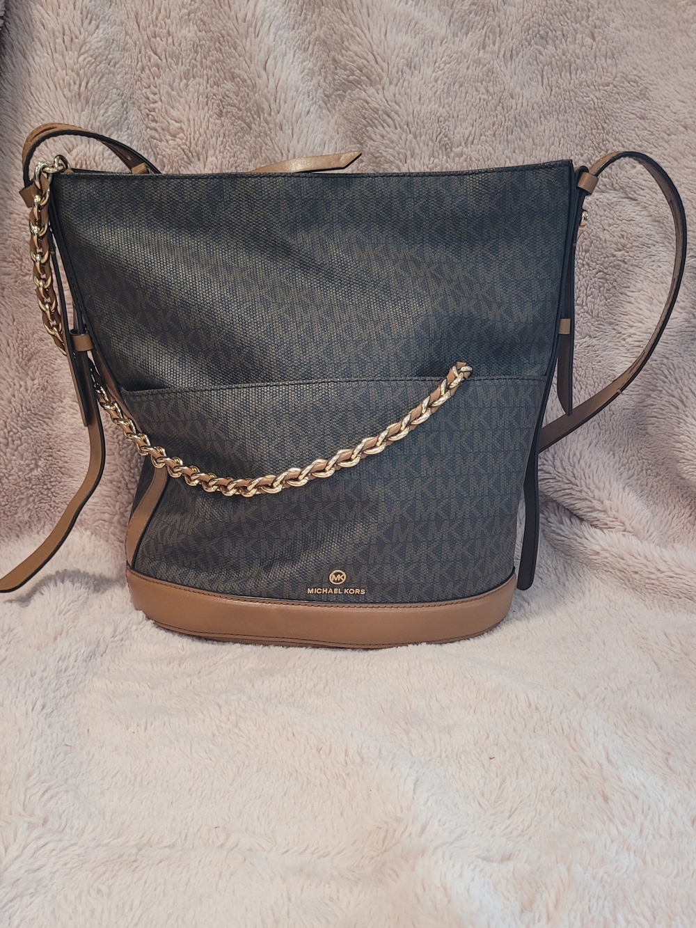 Michael Kors Brown and Tan Signature Chain-Trim Shoulder Bag